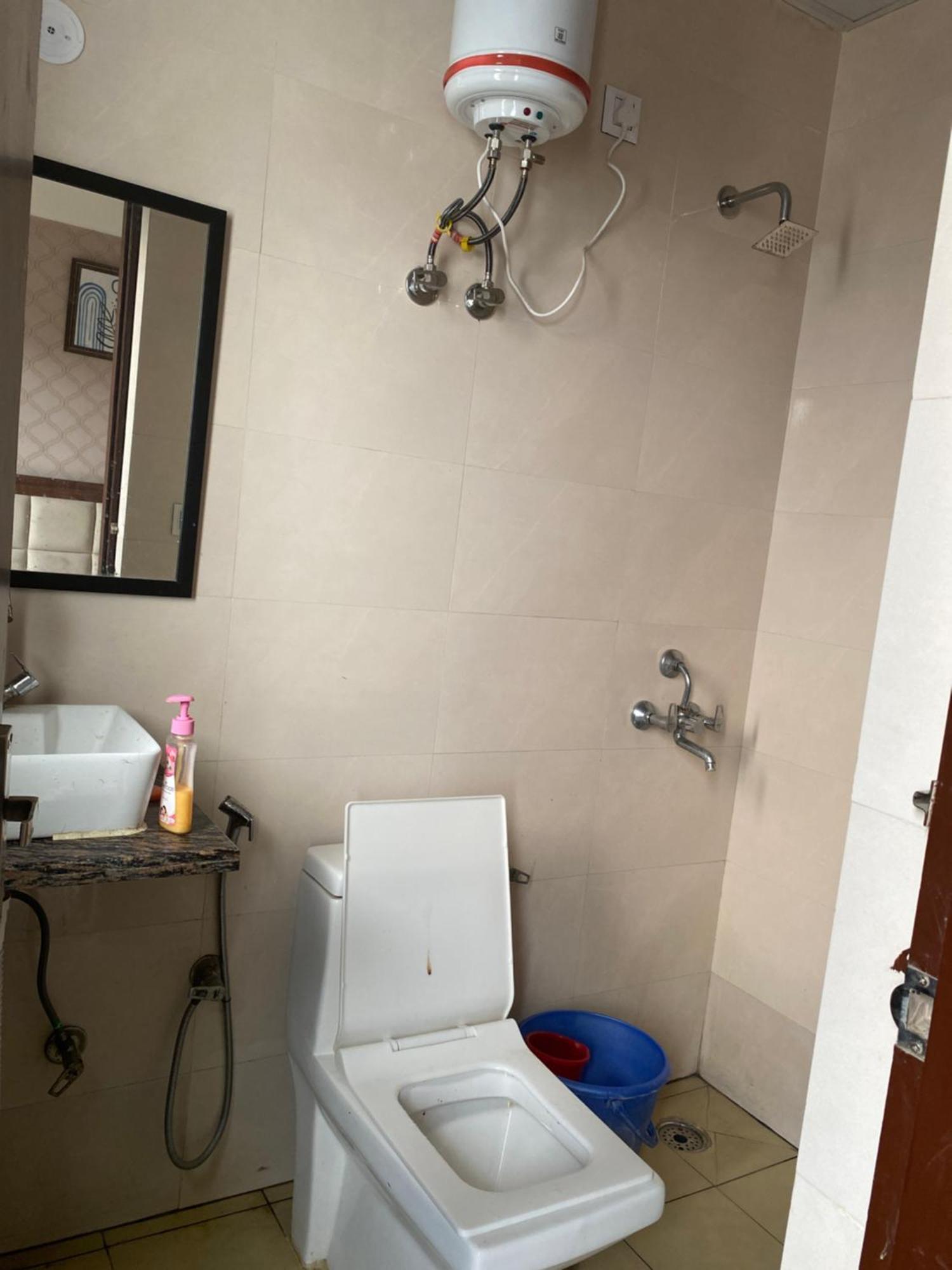 Royal Park Inn グレーター・ノイダ エクステリア 写真
