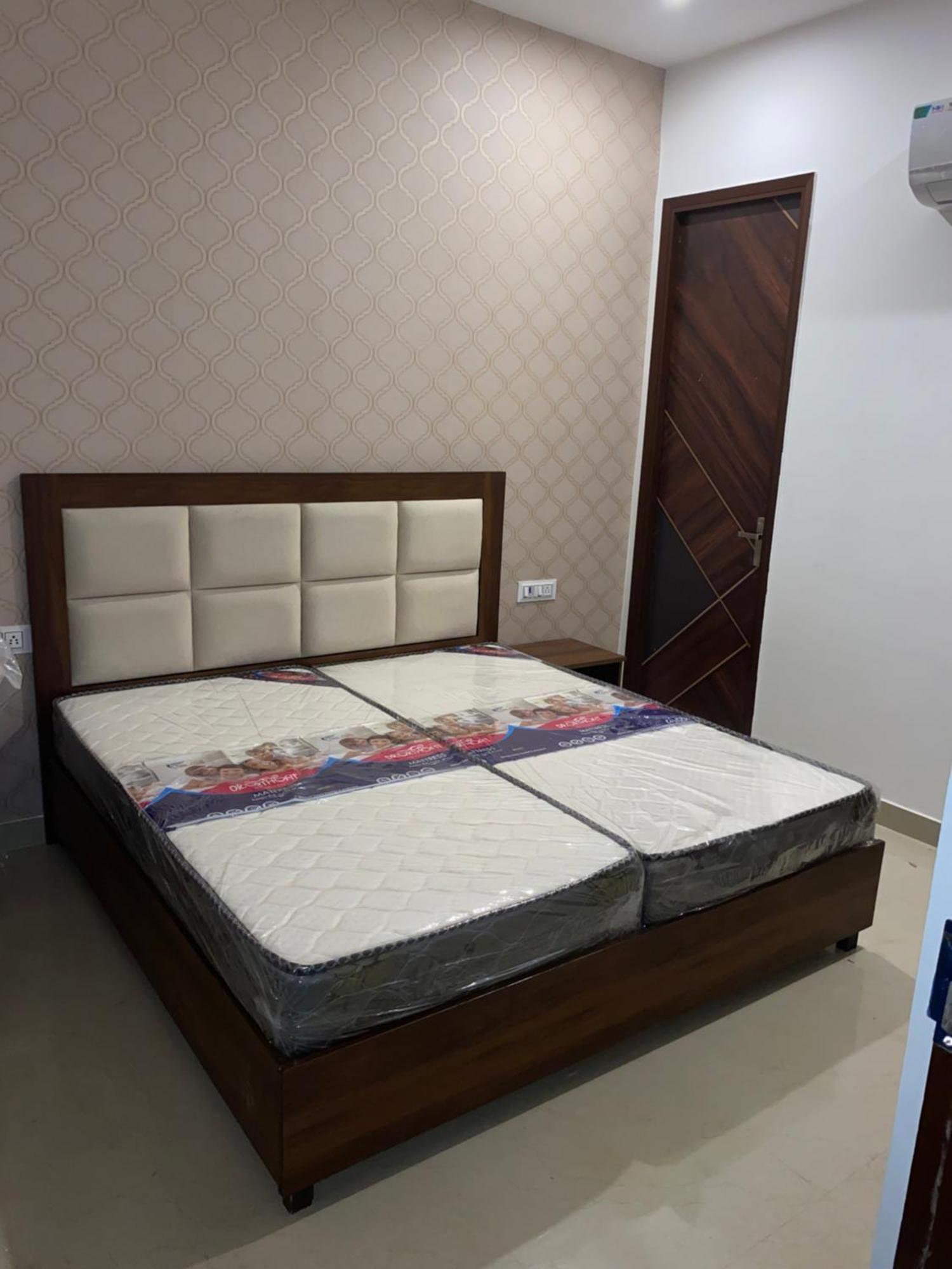 Royal Park Inn グレーター・ノイダ エクステリア 写真
